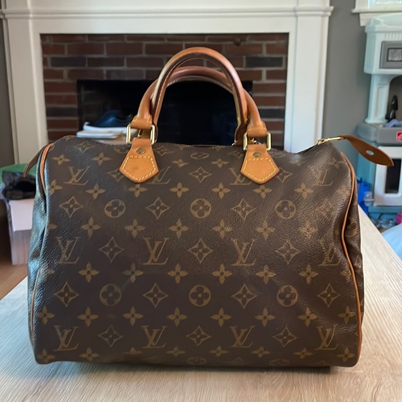 Louis Vuitton Monogram Speedy 30 - Picture 3 of 17